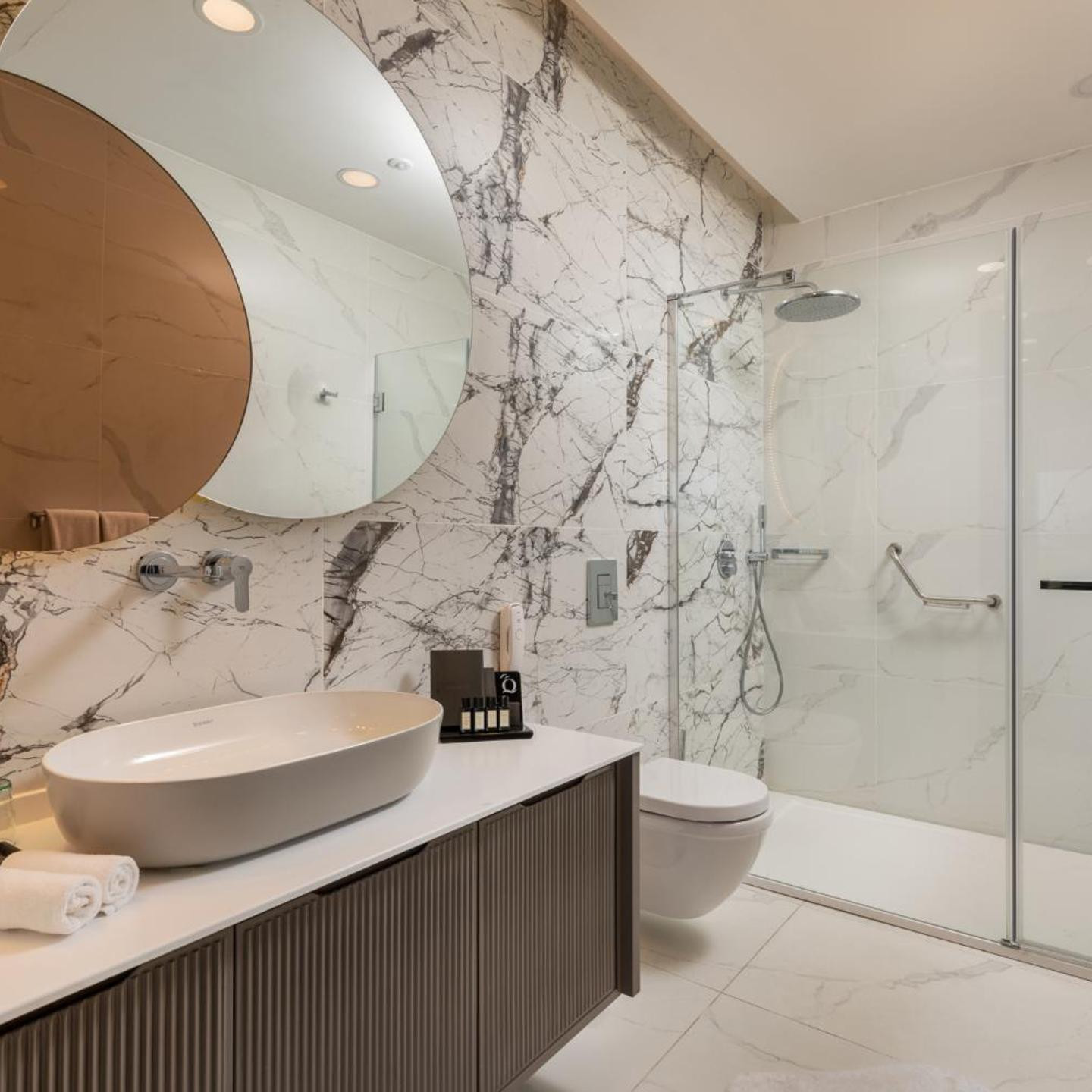 Unique Life Style Hotel