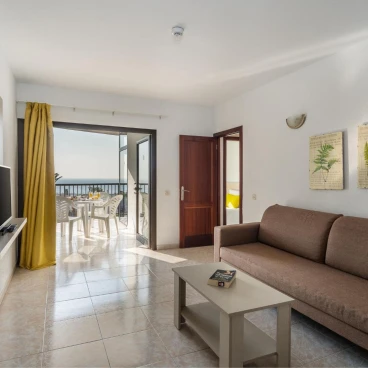 RT-Apartamentos Guinea