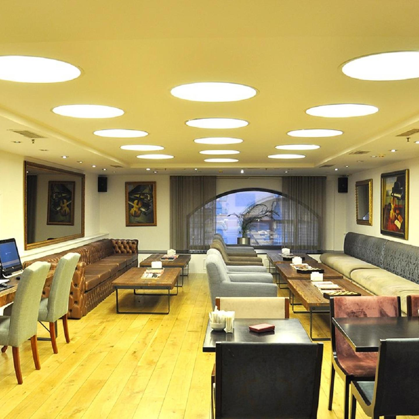 Pera Tulip Hotel