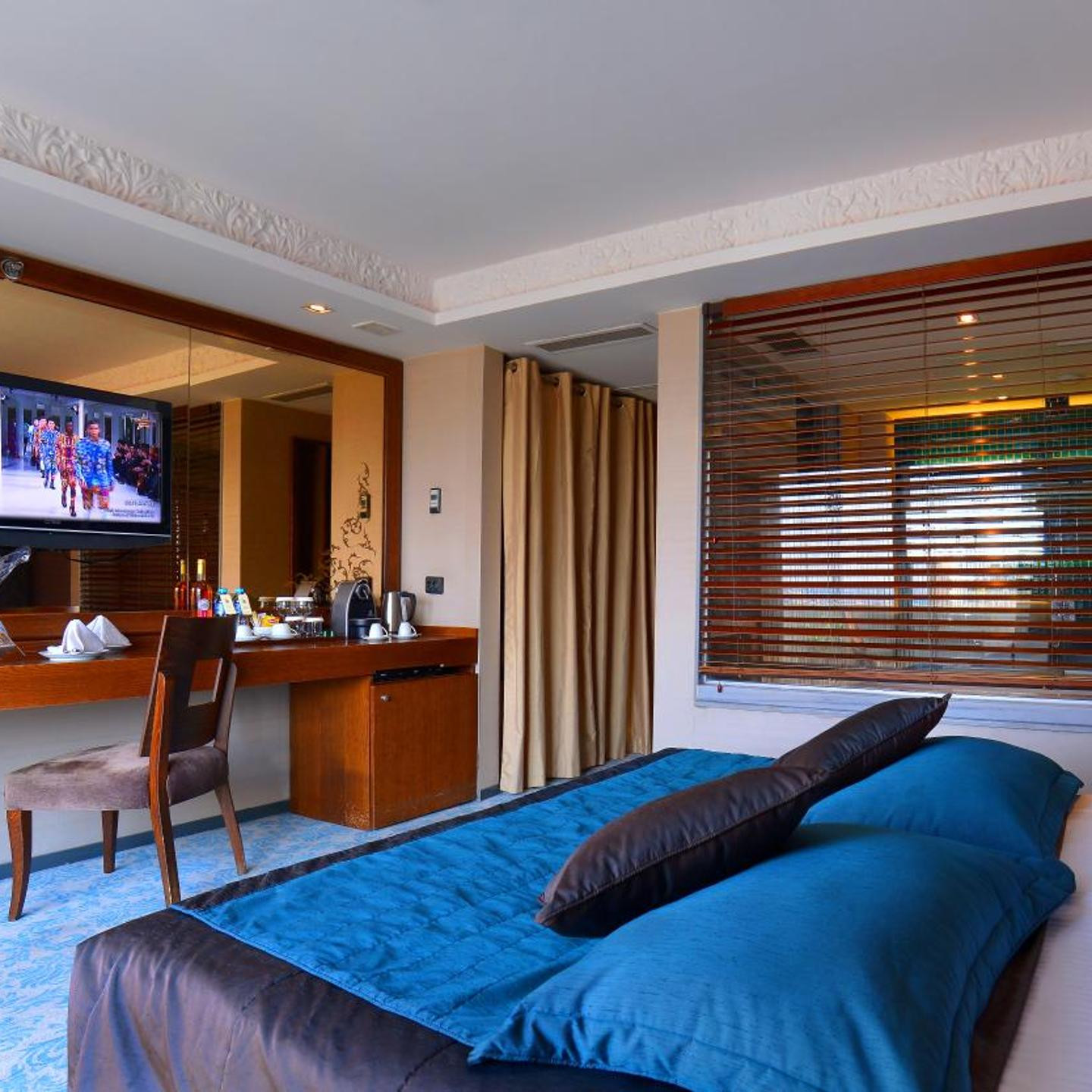 Pera Tulip Hotel