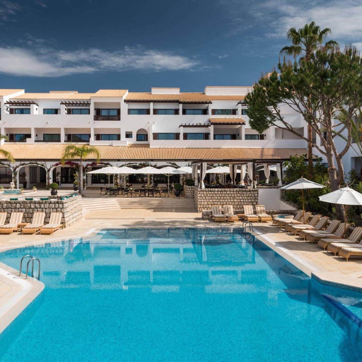 Pine Cliffs Hotel, a Luxury Collection Resort, Algarve