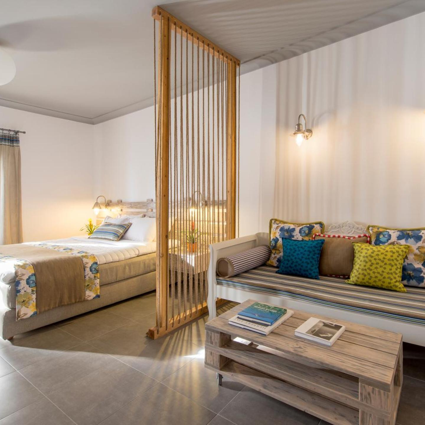 Caldera's Dolphin Suites