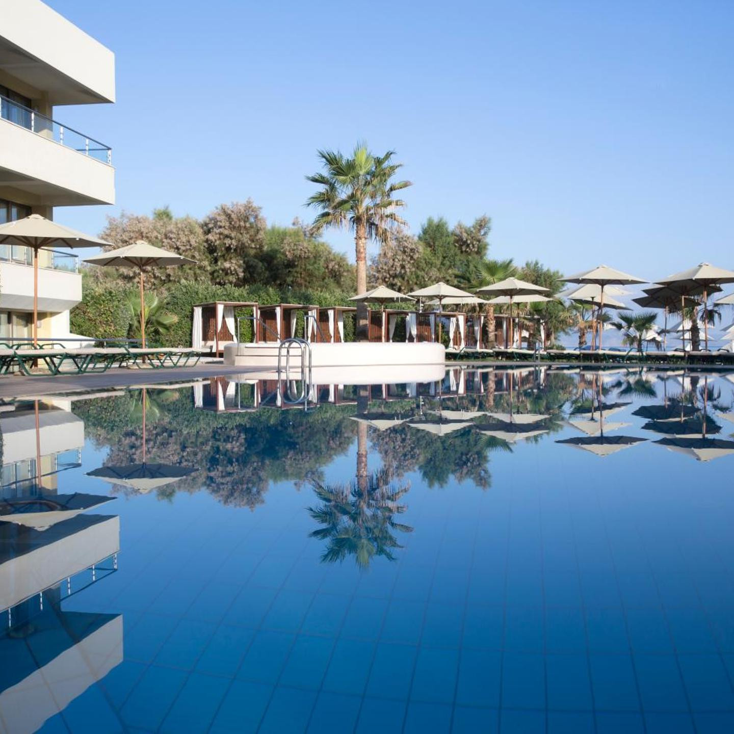 Thalassa Beach Resort & Spa (Adults Only)