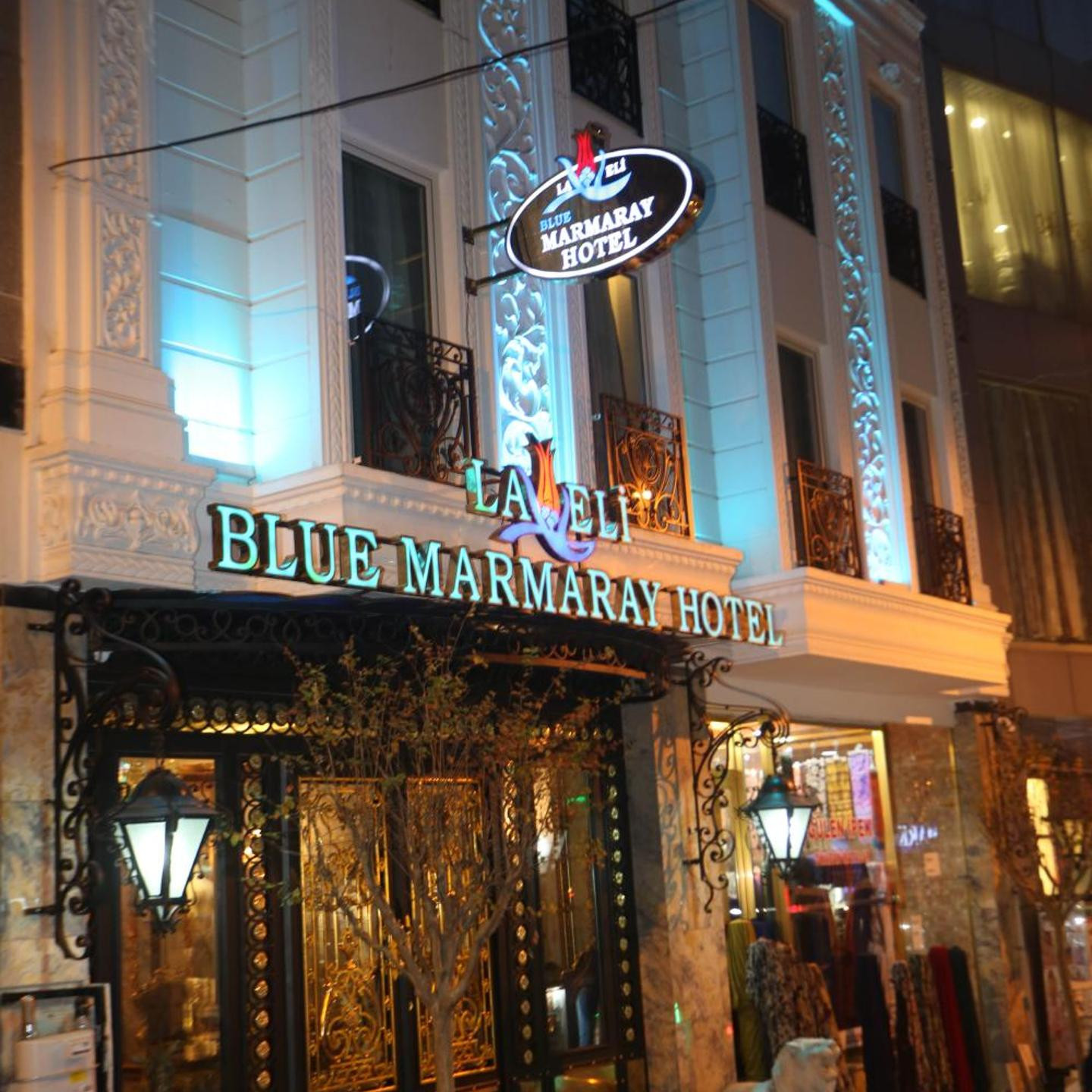 Laleli Blue Marmaray Hotel