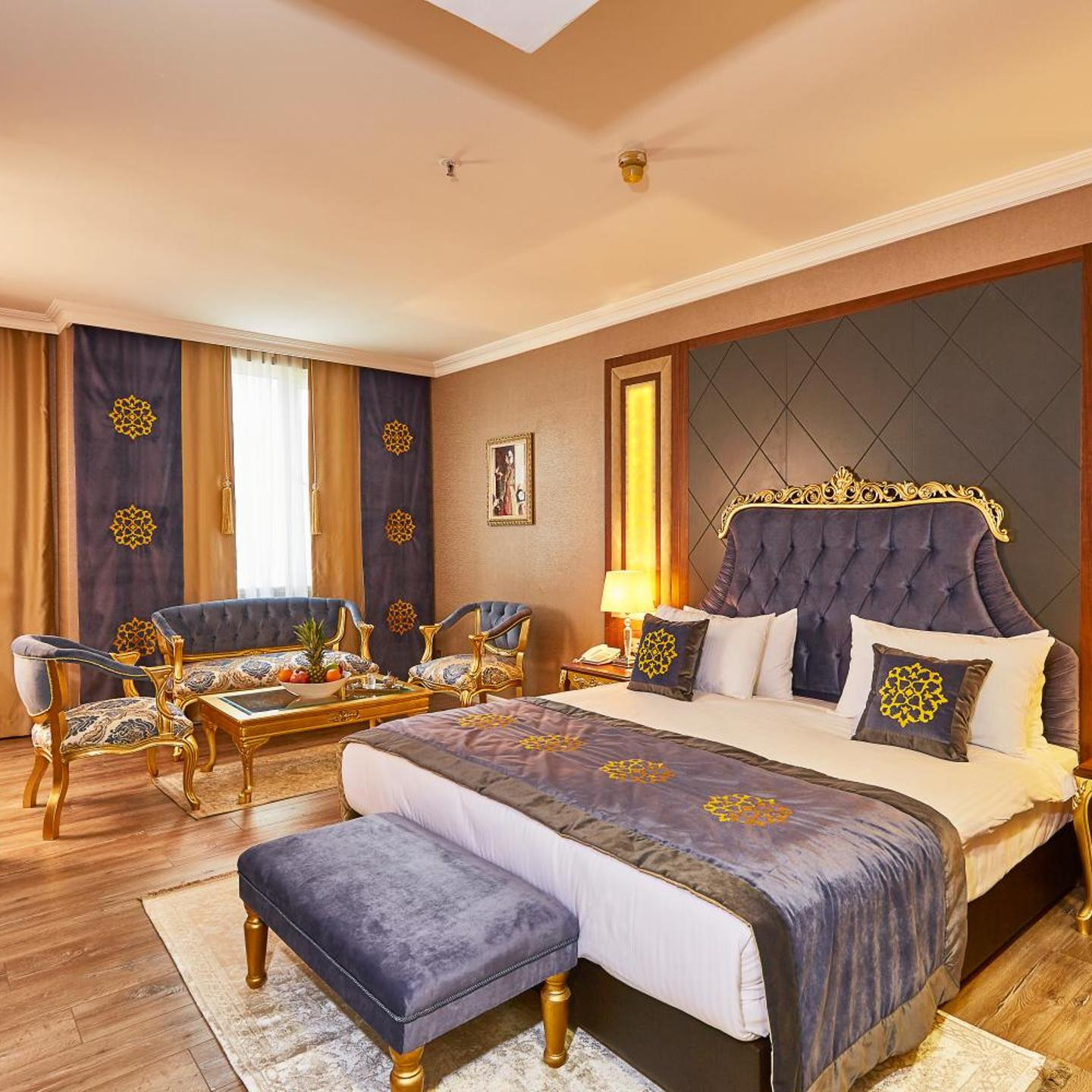 Seres Hotel Old City