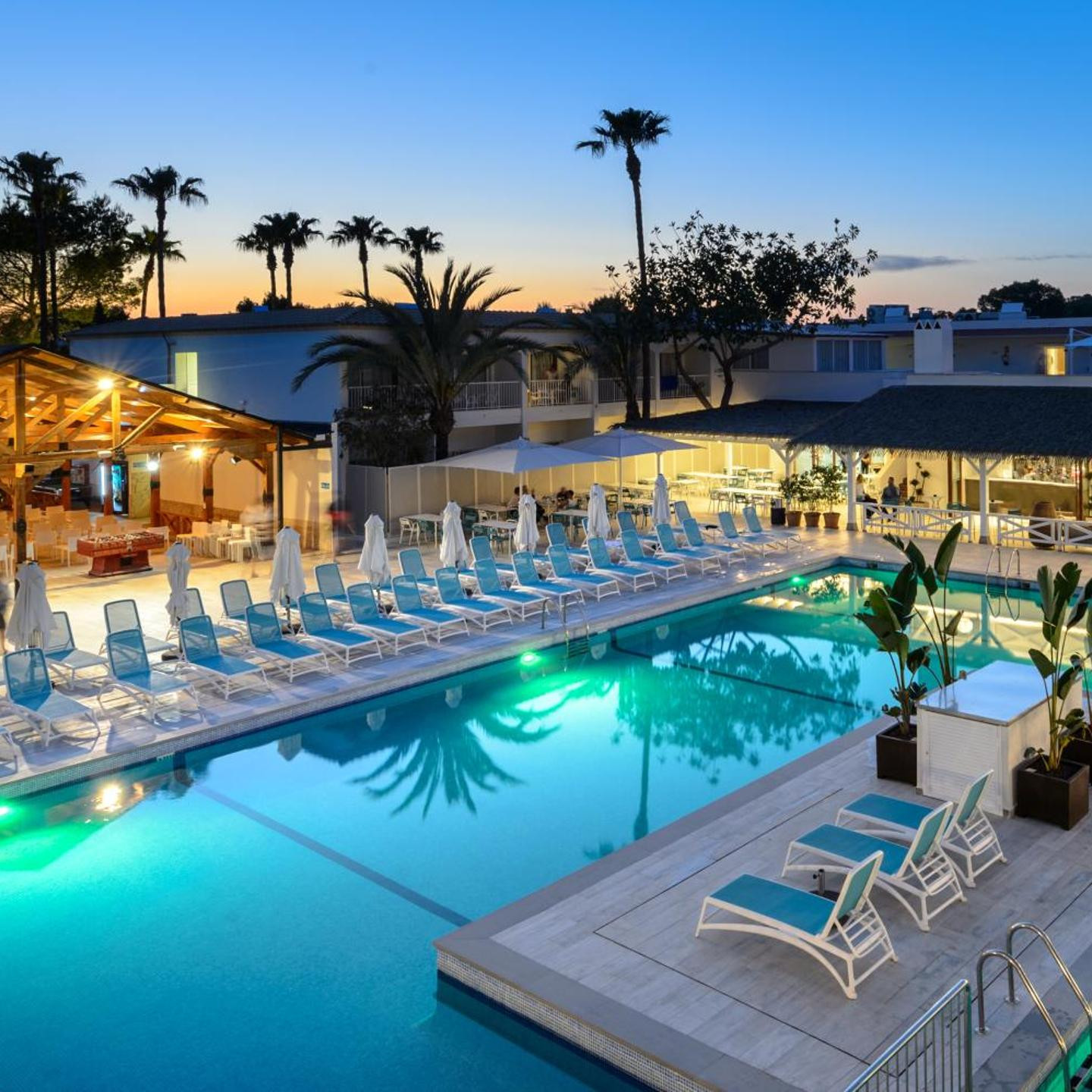 Hotel Vibra Cala Tarida-3SUP