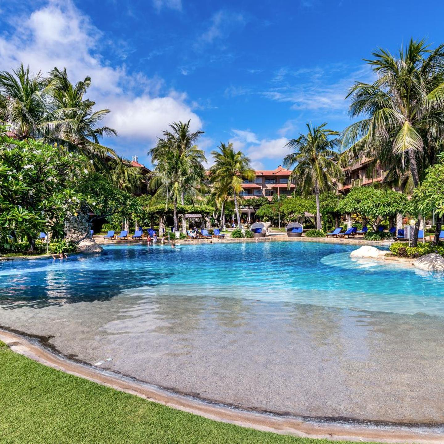 Hotel Nikko Bali Benoa Beach