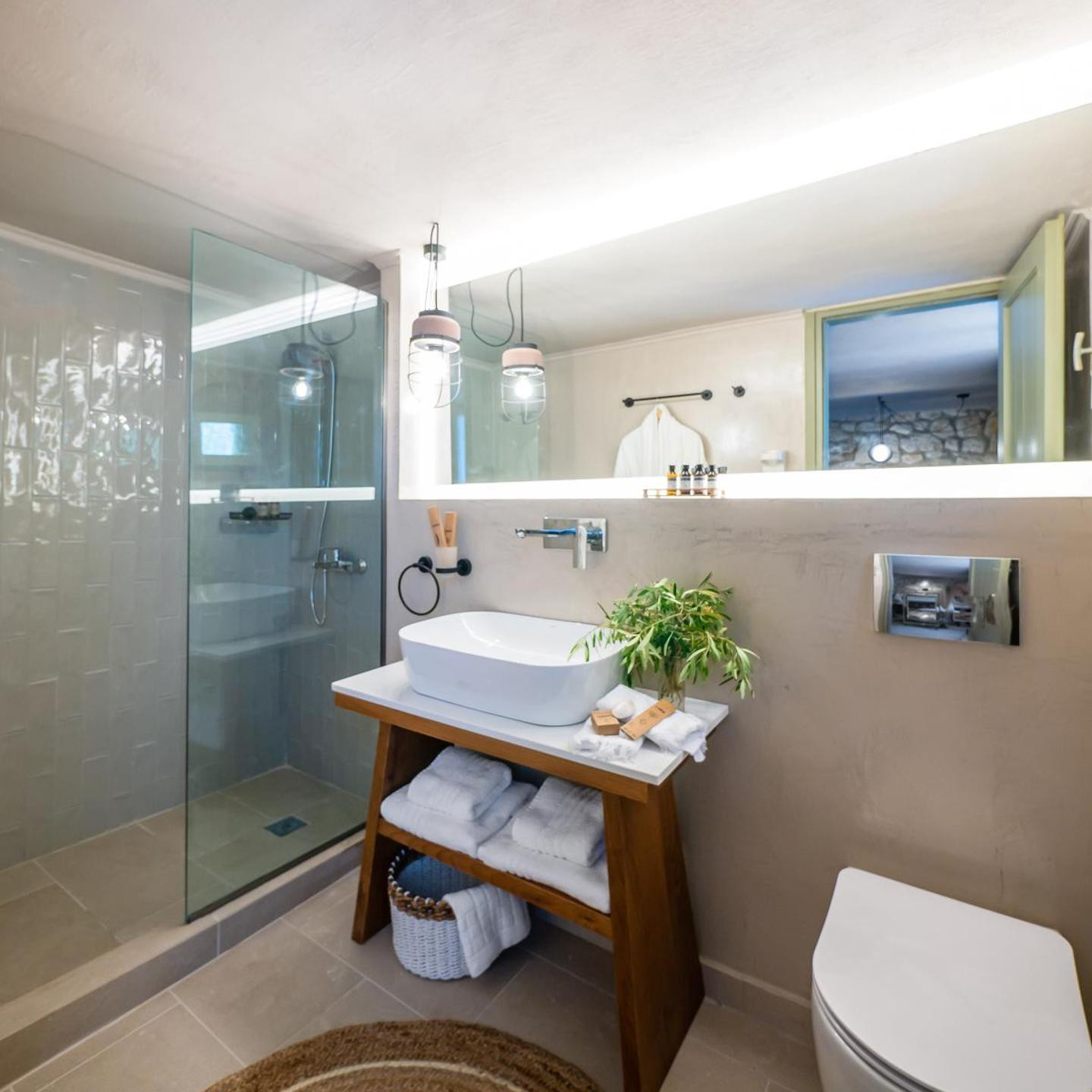 Petrino Suites Hotel