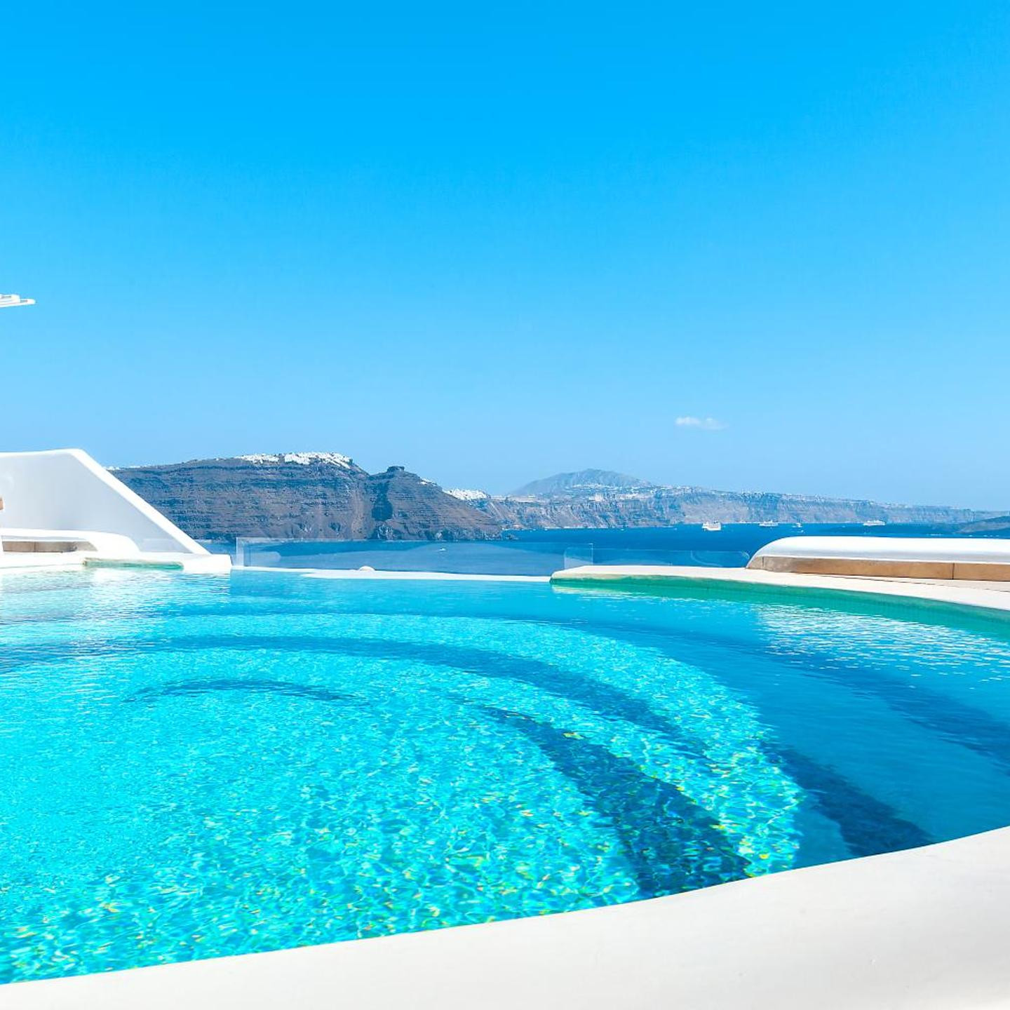 Santorini Secret Premium