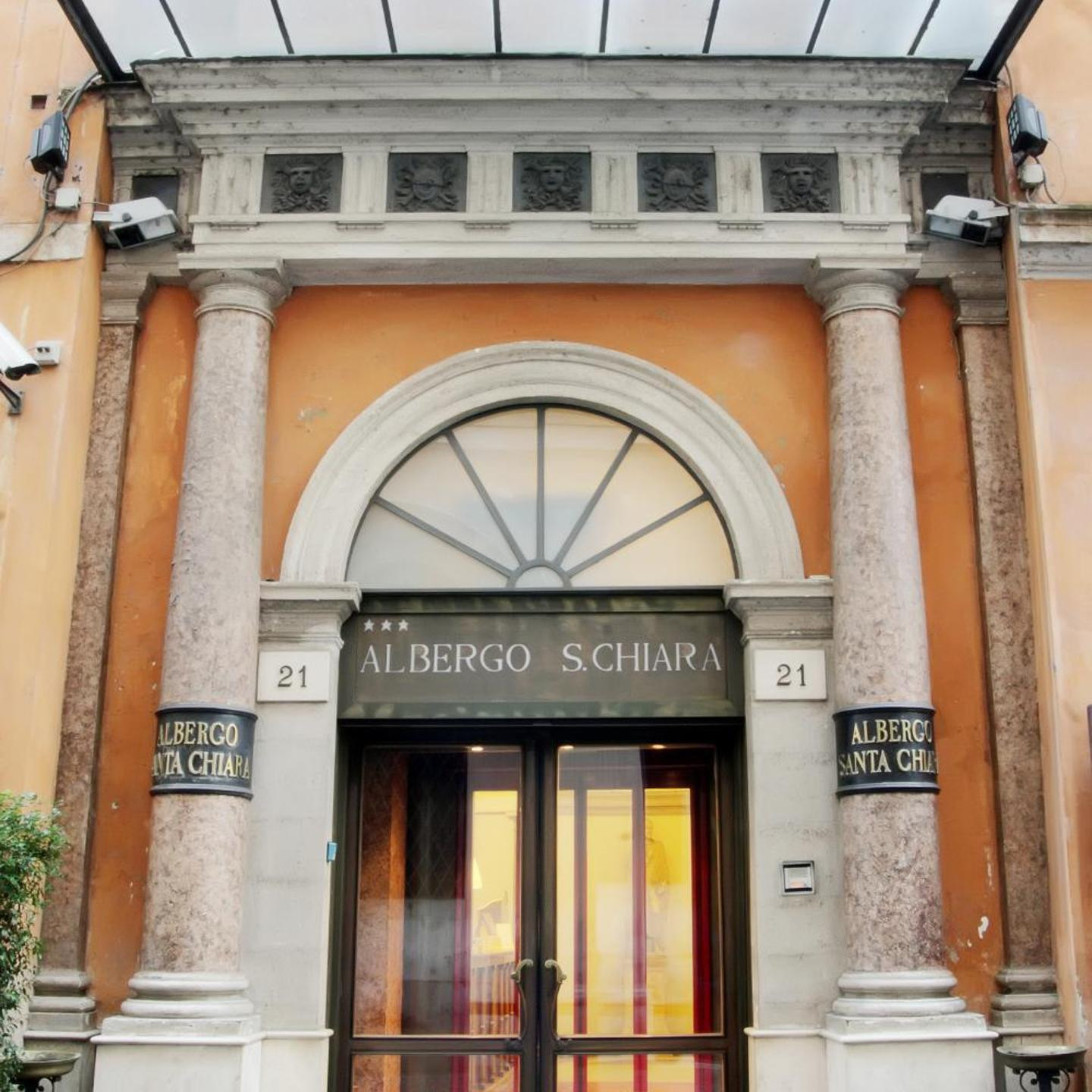 Hotel Albergo Santa Chiara
