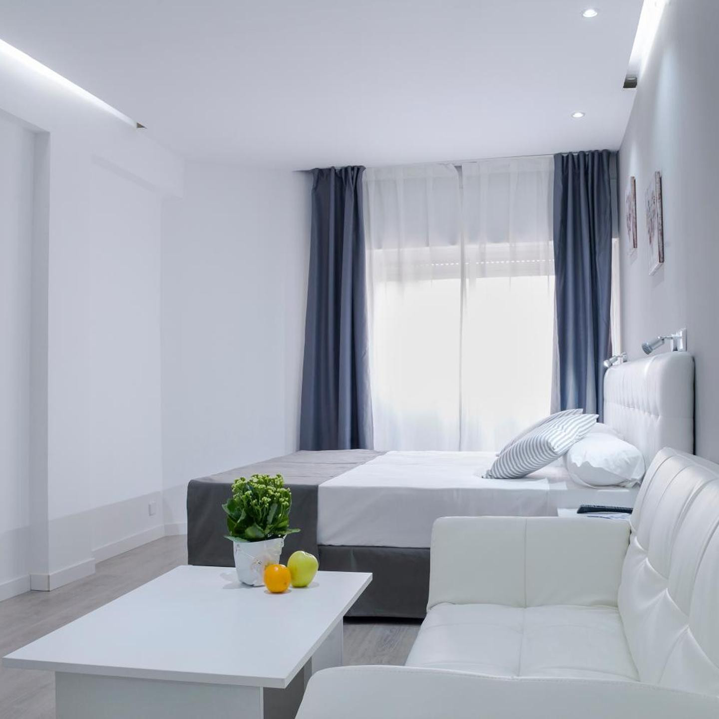 Boutique Urban Madrid Serrano