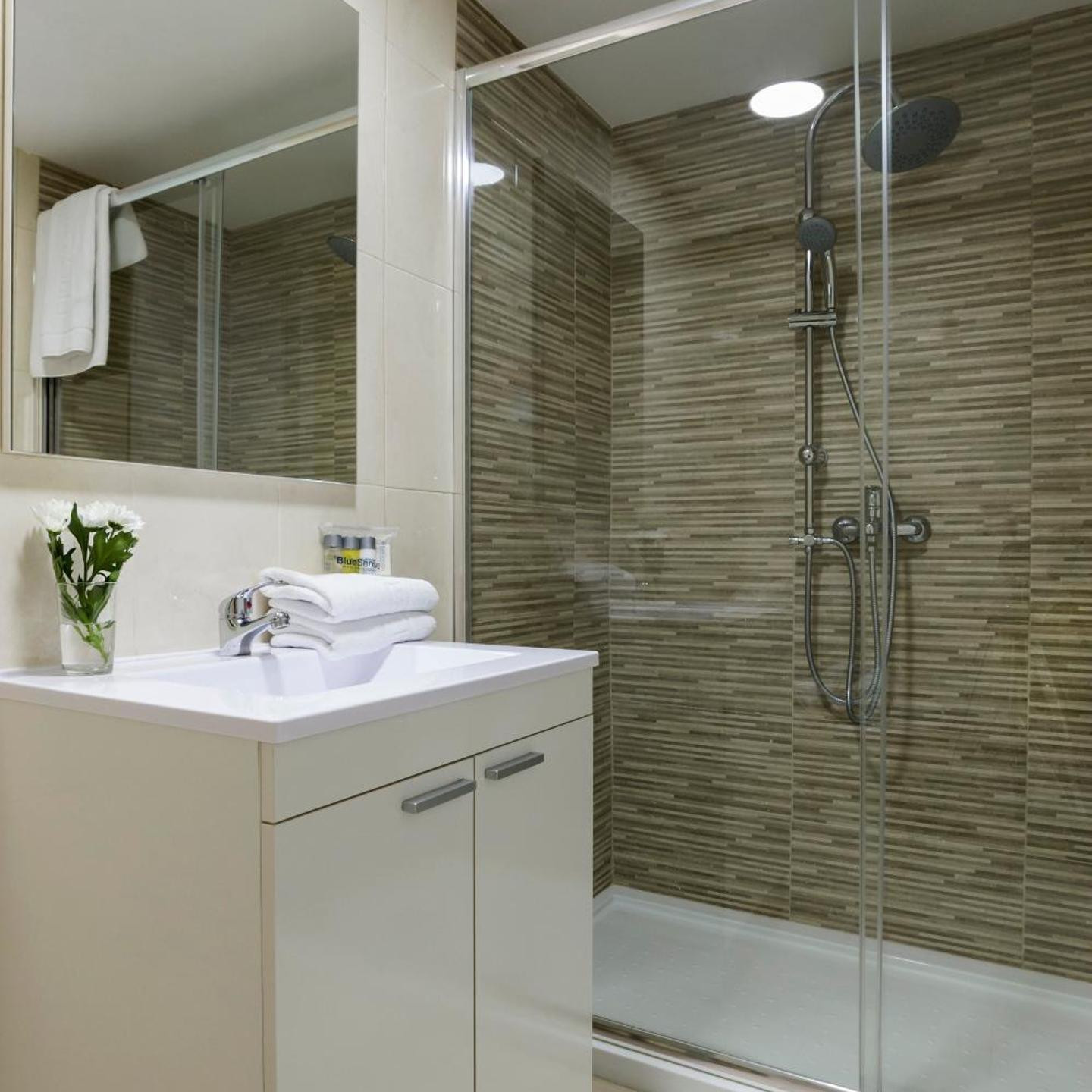 Boutique Urban Madrid Serrano