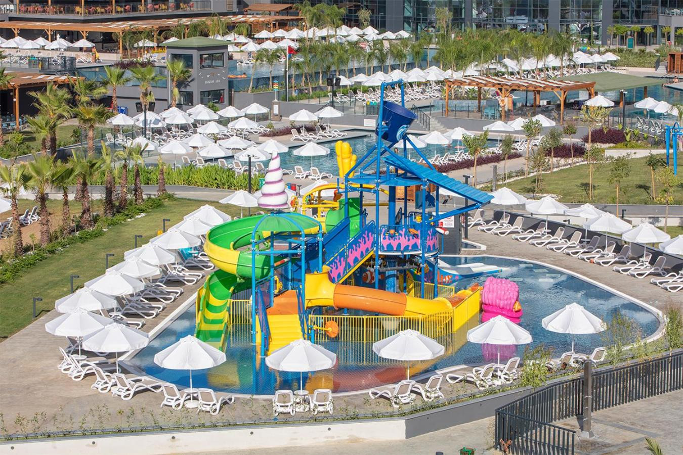 Mylome Luxury Hotel & Resort