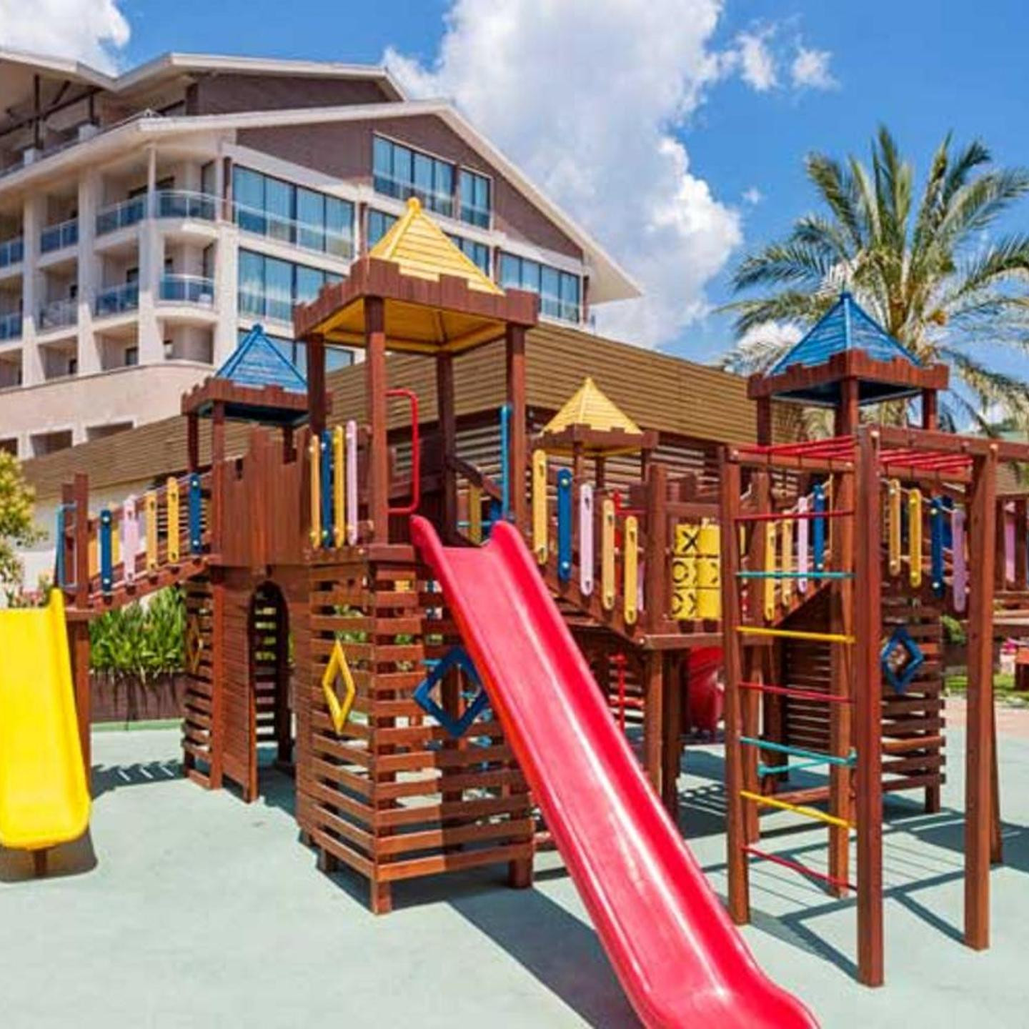 Amara Luxury Resort & Villas