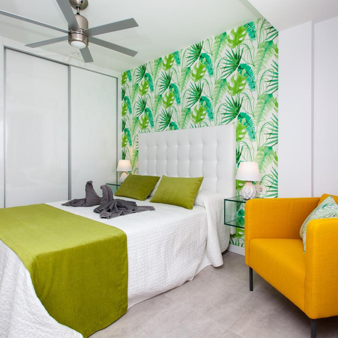 Bristol Sunset Beach - Holiday Apartments