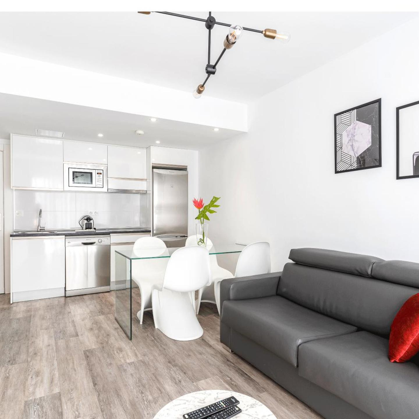 Bristol Sunset Beach - Holiday Apartments