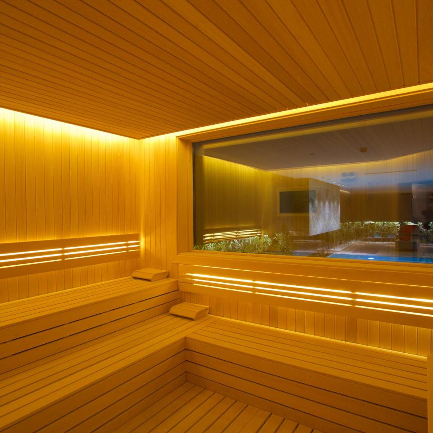 Dosso Dossi Hotels & Spa Downtown
