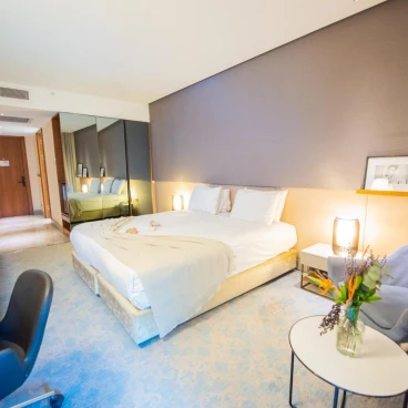 Dosso Dossi Hotels & Spa Downtown