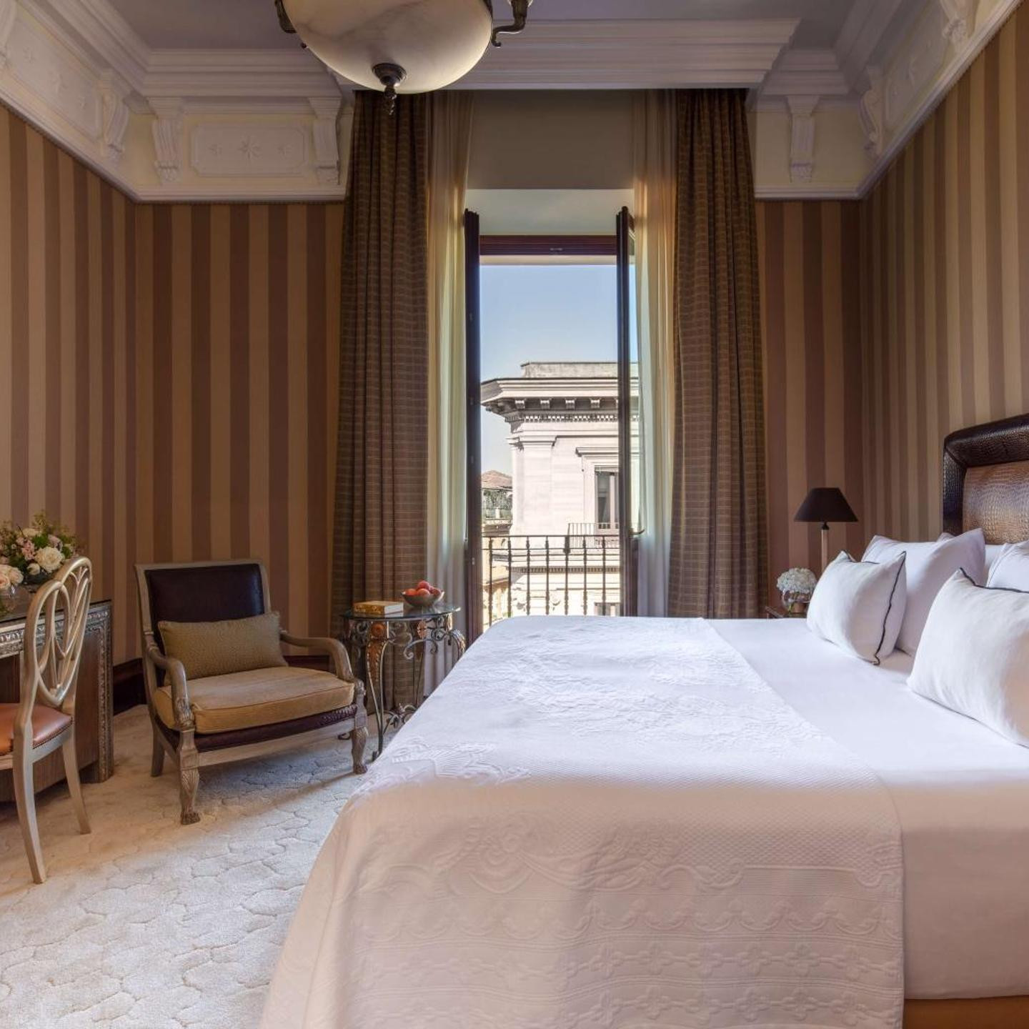 Anantara Palazzo Naiadi Rome Hotel - A Leading Hotel of the World