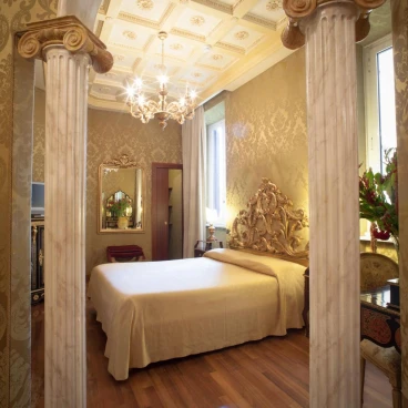 Hotel Des Epoques