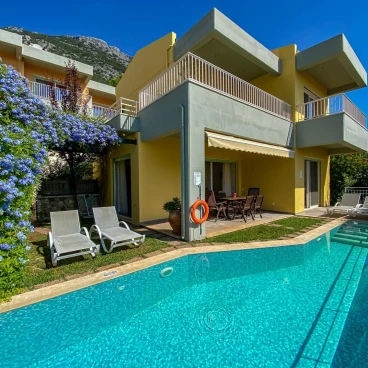 La Riviera Barbati Seaside Apartments & villas