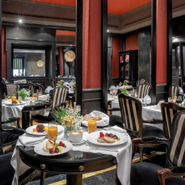 Hotel Regina Baglioni