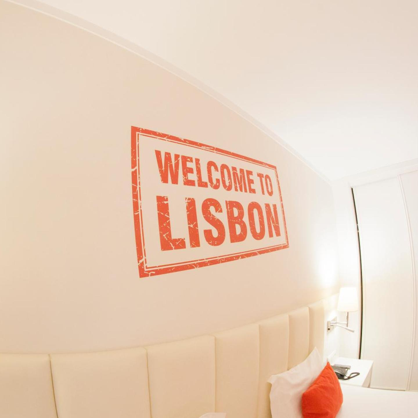 Masa Hotel Almirante