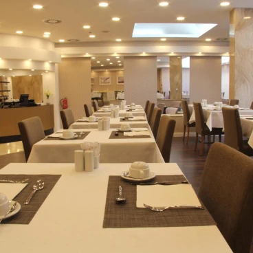 Masa Hotel Almirante
