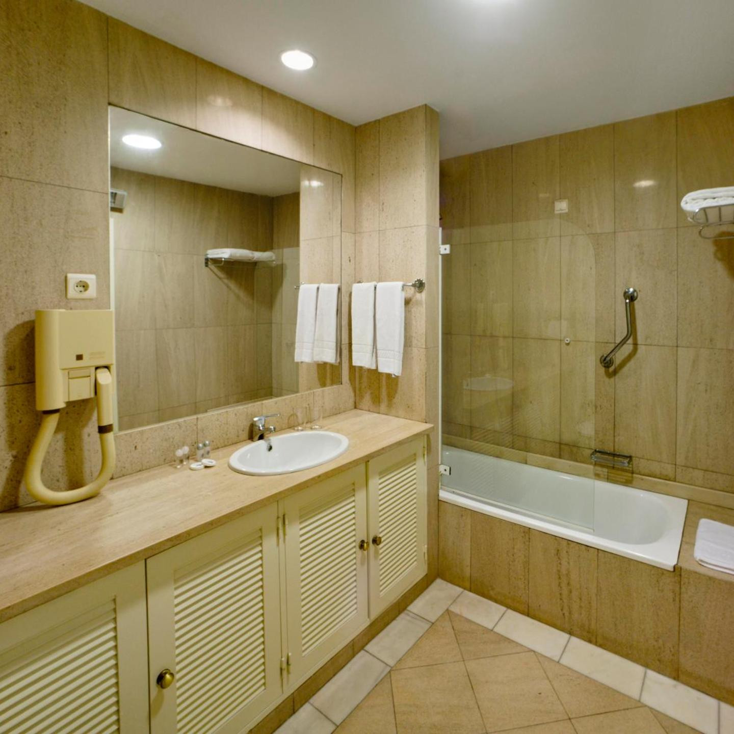 Cerro Da Marina Hotel