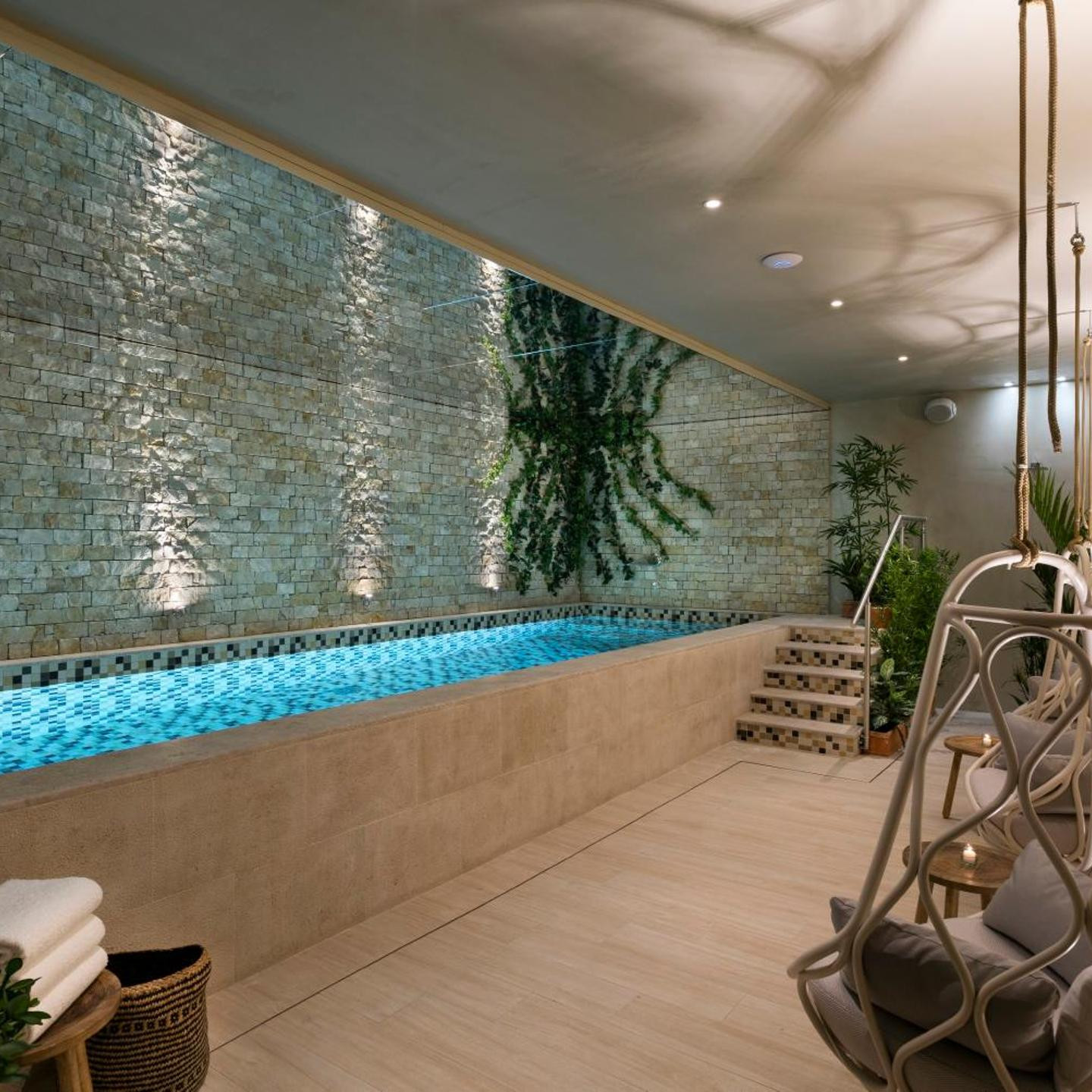 Royal Madeleine Hotel & Spa