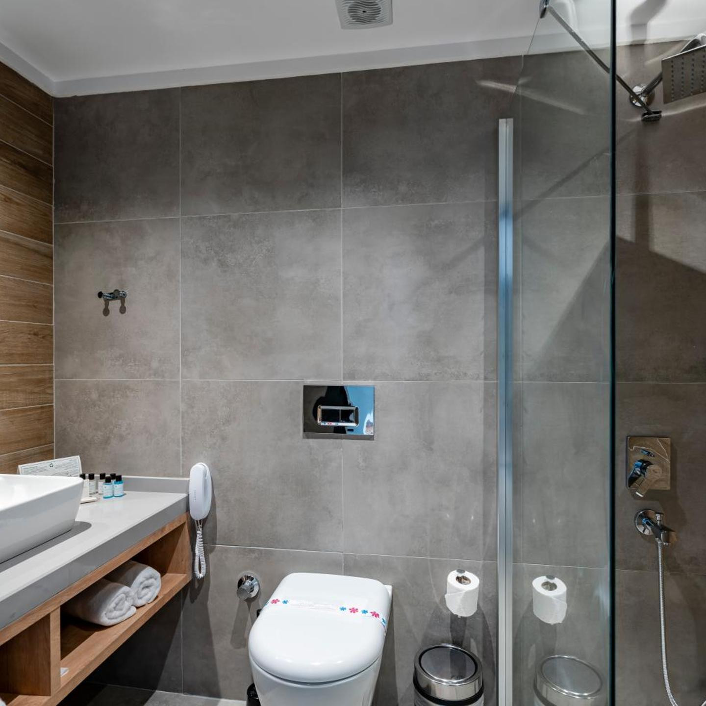 Green Garden Resort & Spa Hotel