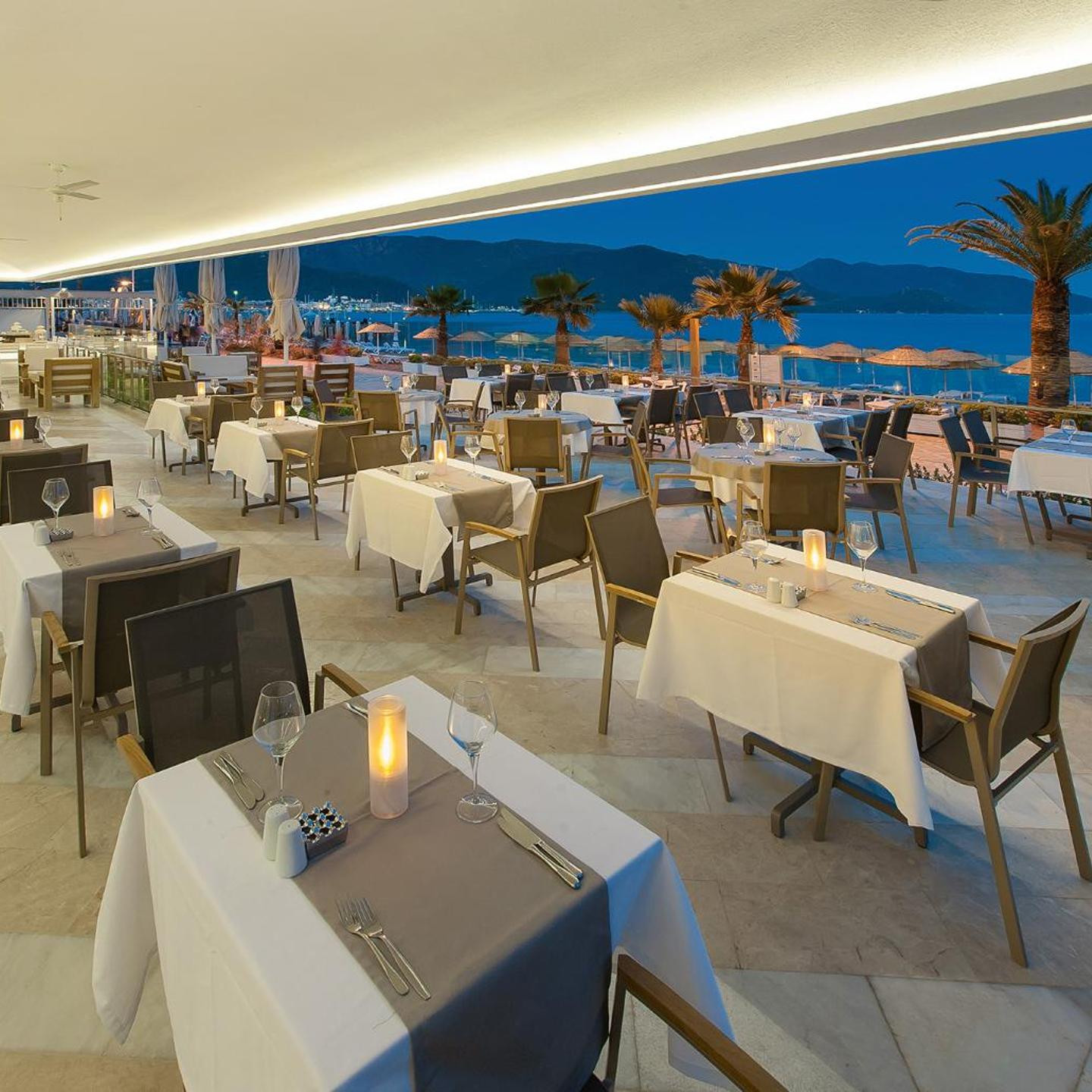 The Beachfront Hotel Adult Only 16 Plus