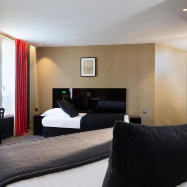 Hotel Le Chat Noir