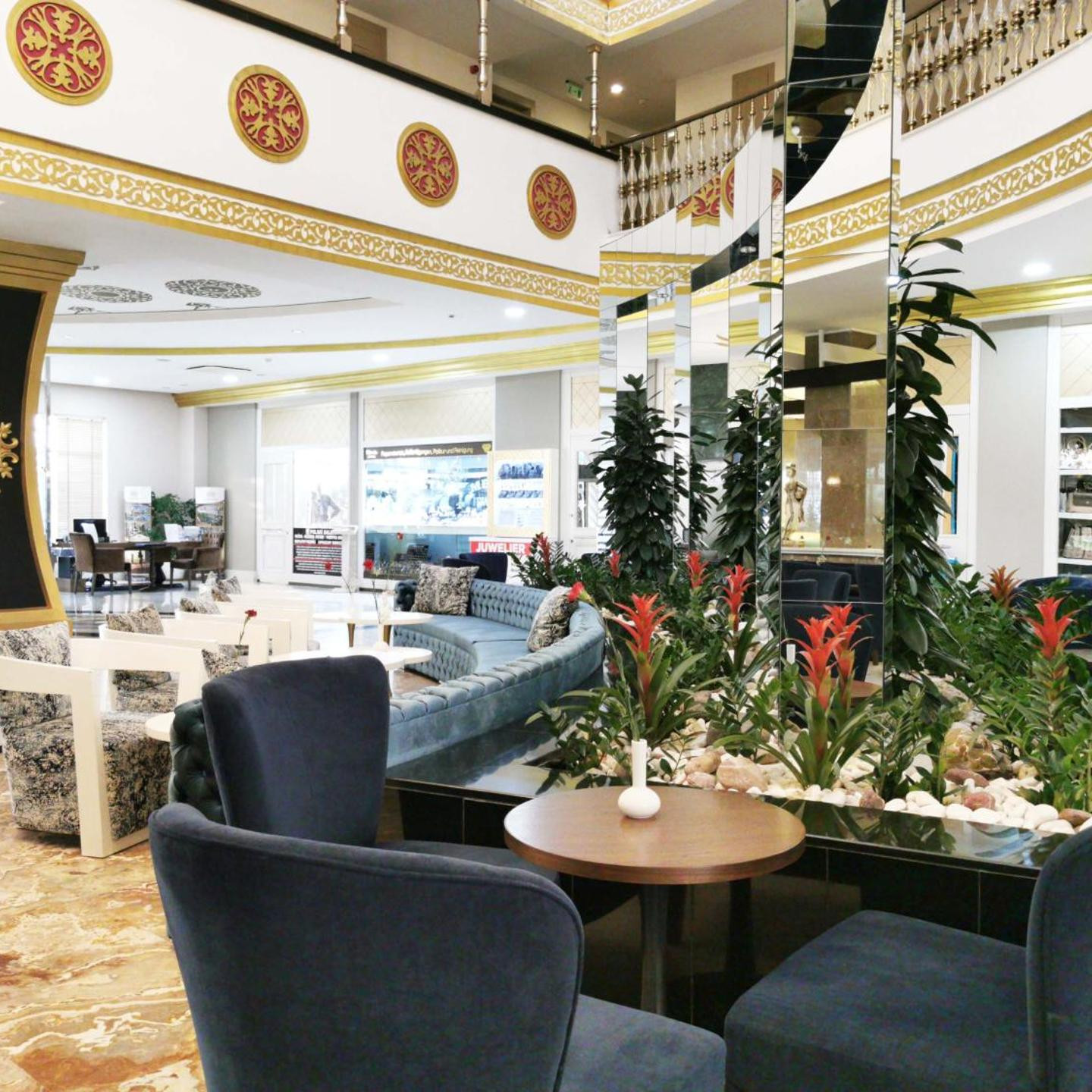 Side Crown Palace Ultra All Inclusive