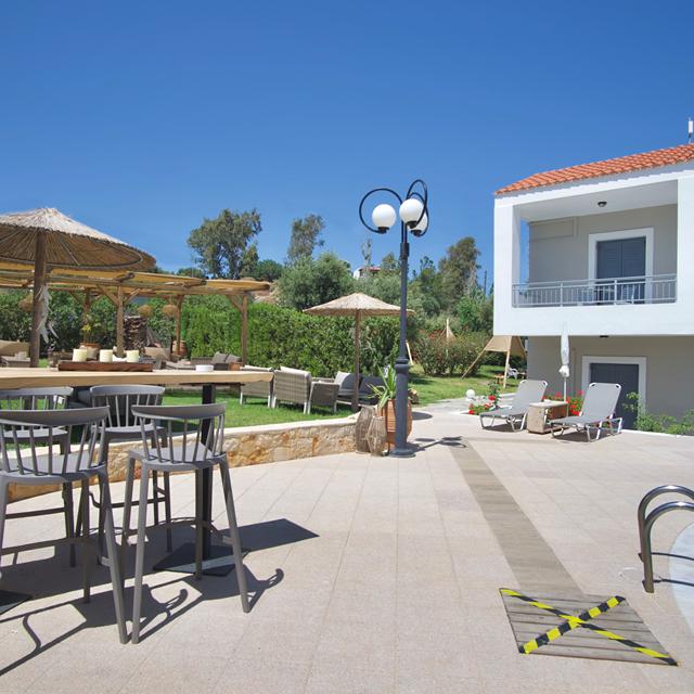 Aparthotel Iphigenia Mythic Retreat