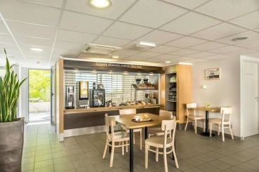 B & B Hotel Cannes La Bocca Plage