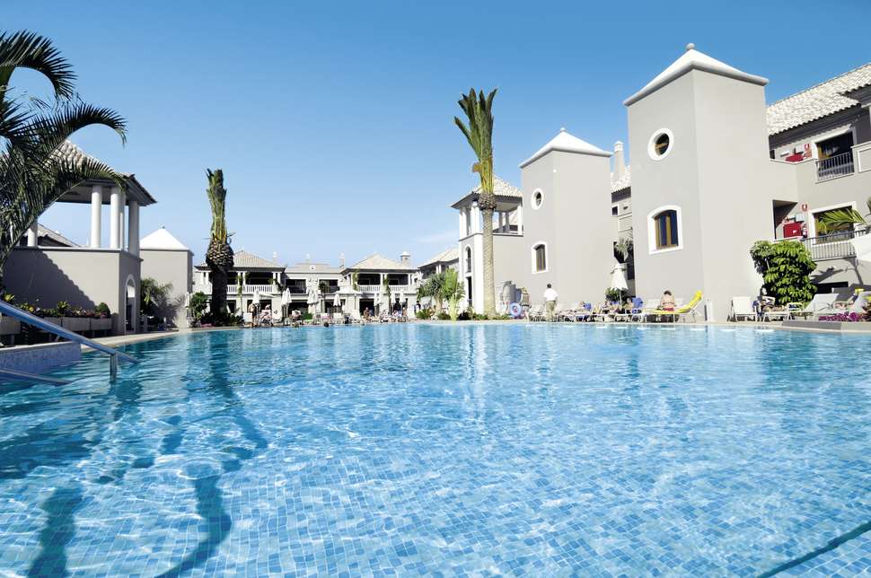 Marylanza Suites & Spa