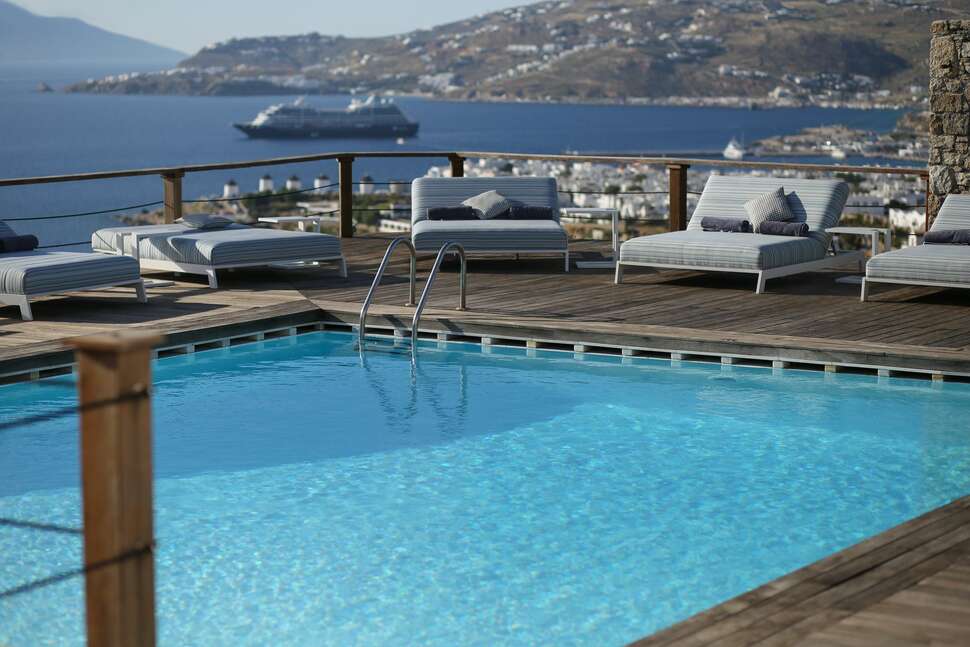 Tharroe of Mykonos Hotel