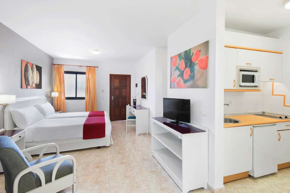 Elba Lucia Sport & Suite Hotel