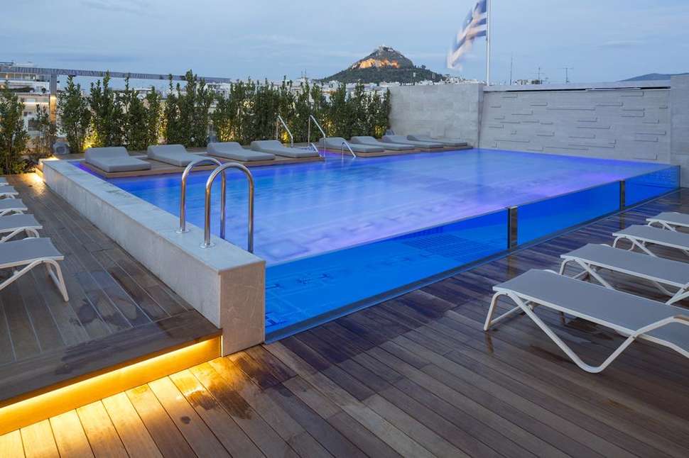 Electra Metropolis Hotel