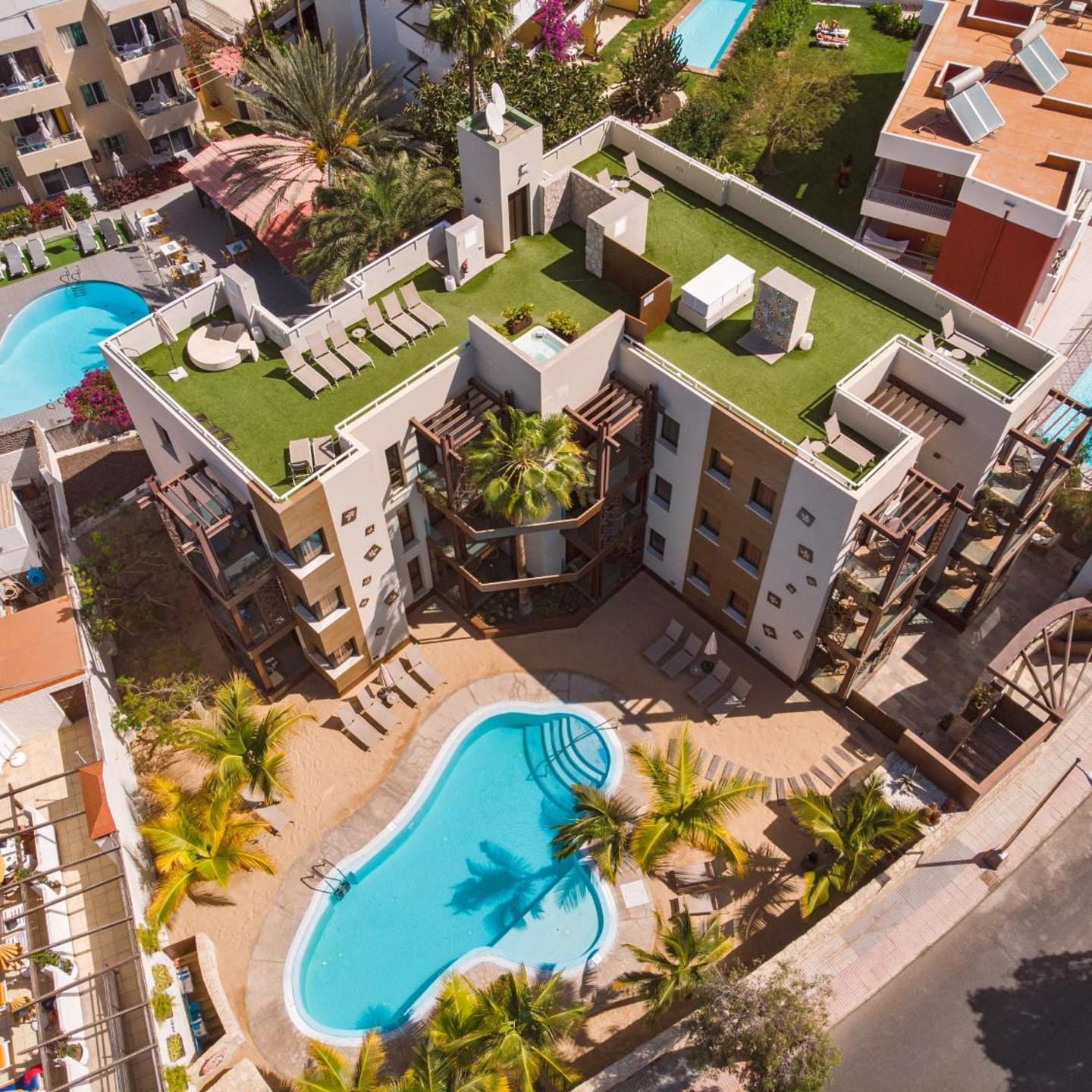 Alhambra Boutique Apartments by TAM Resorts