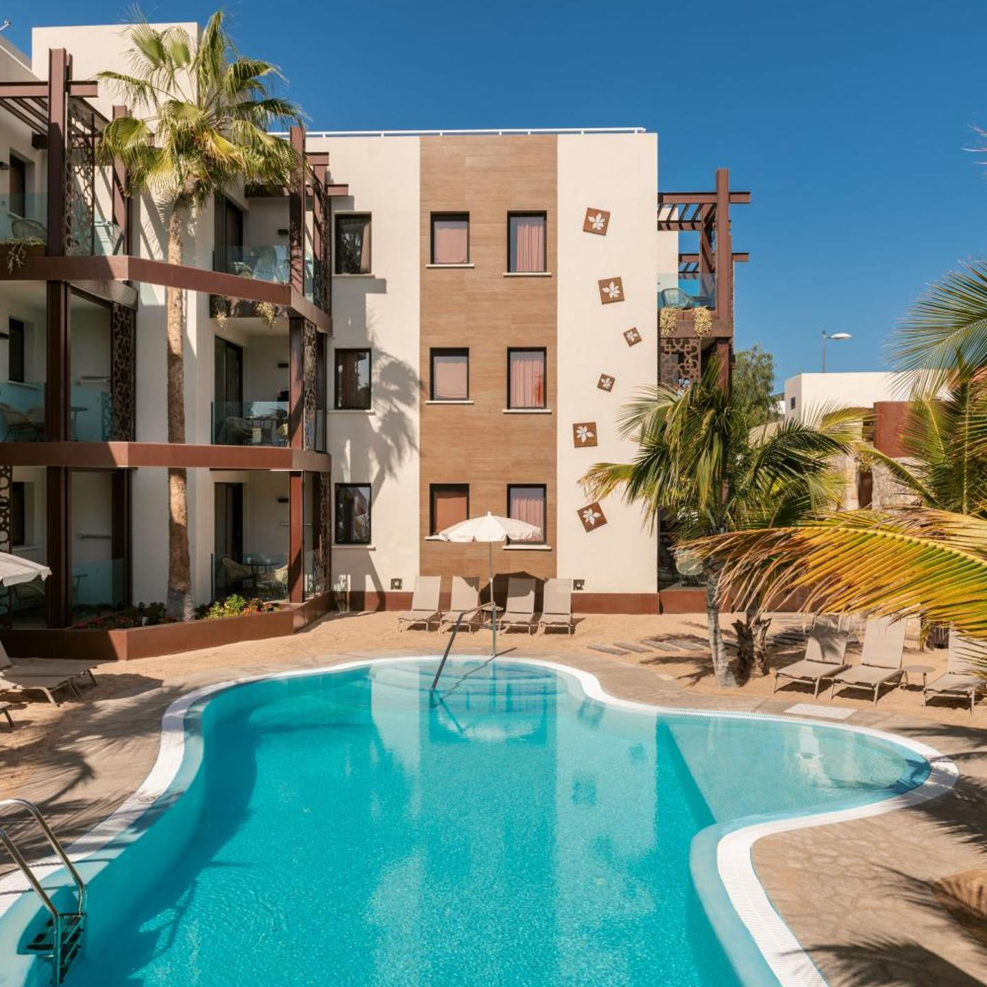 Alhambra Boutique Apartments by TAM Resorts