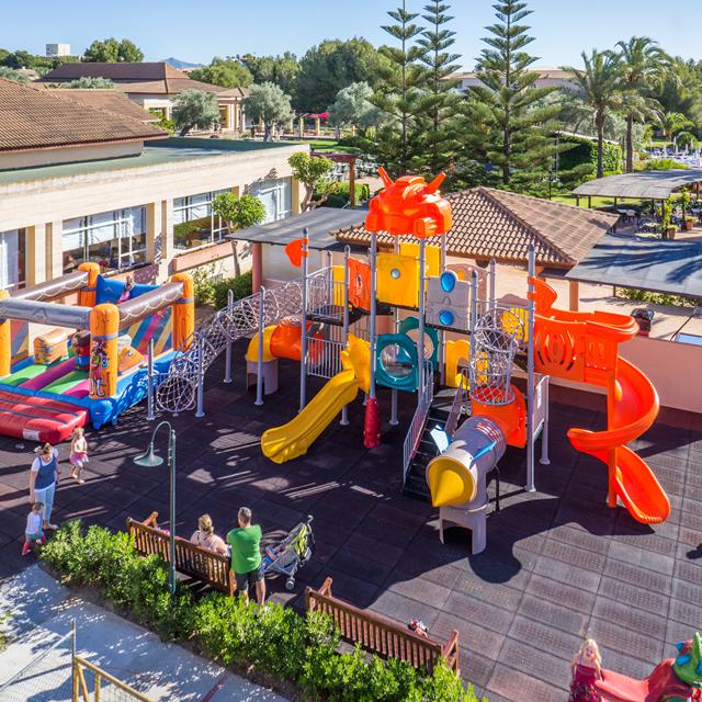 Aparthotel Zafiro Ca'n Picafort