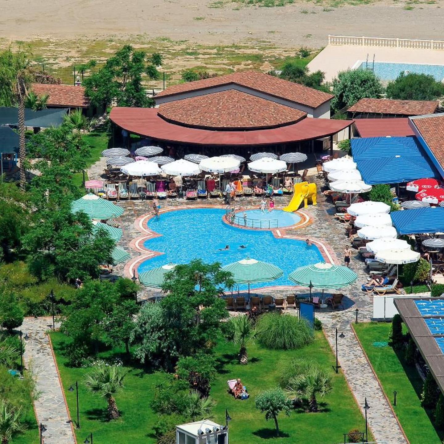 Club Cactus Paradise