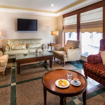 Titanic Comfort Sisli