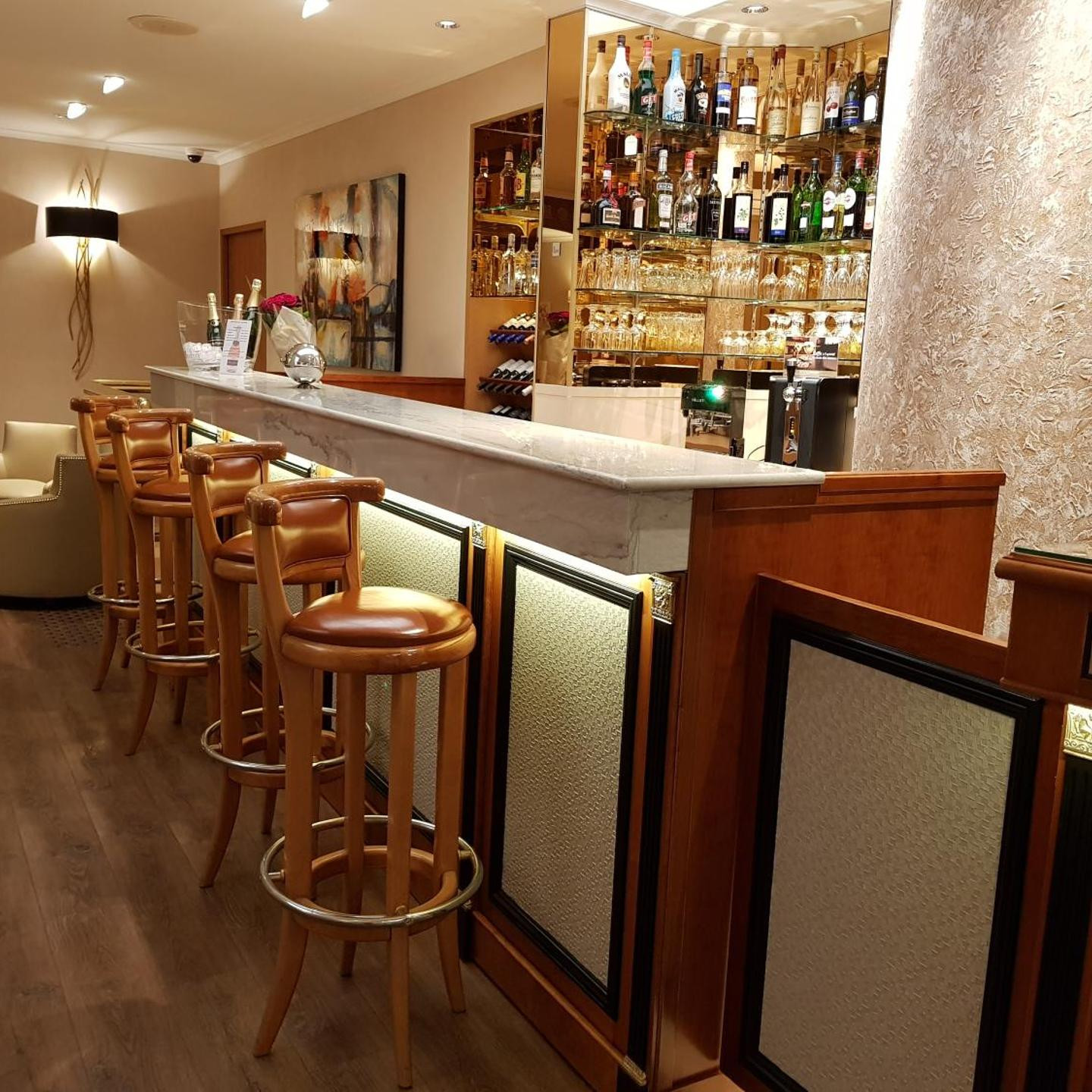 Hotel Champerret Elysees