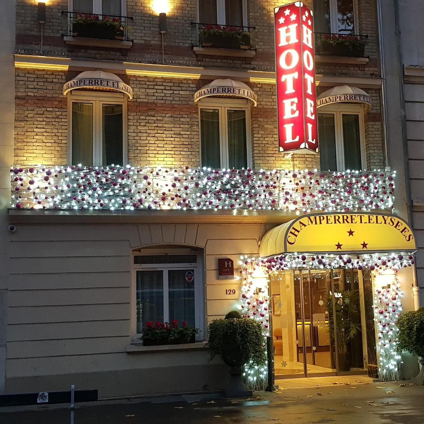 Hotel Champerret Elysees