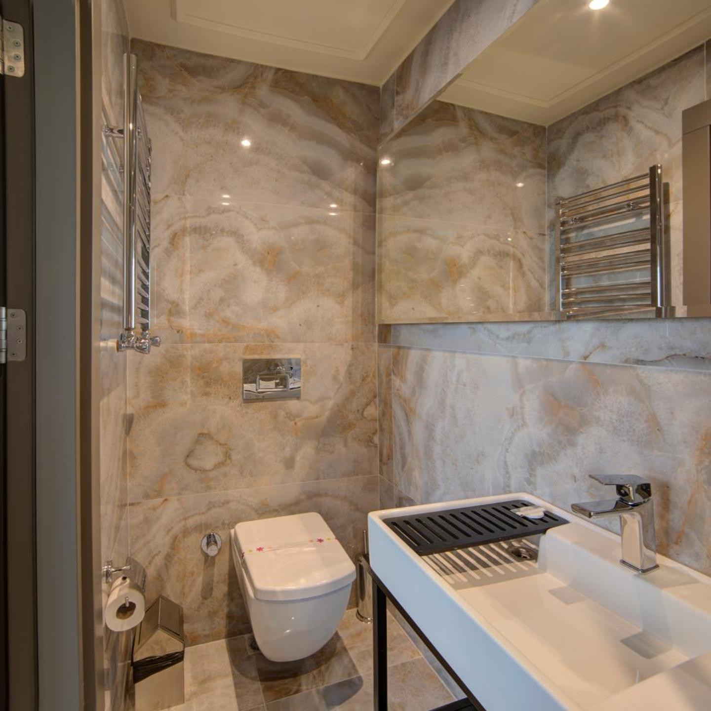 Taksim Premium Hotel