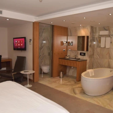 Crowne Plaza Istanbul Harbiye, an IHG Hotel
