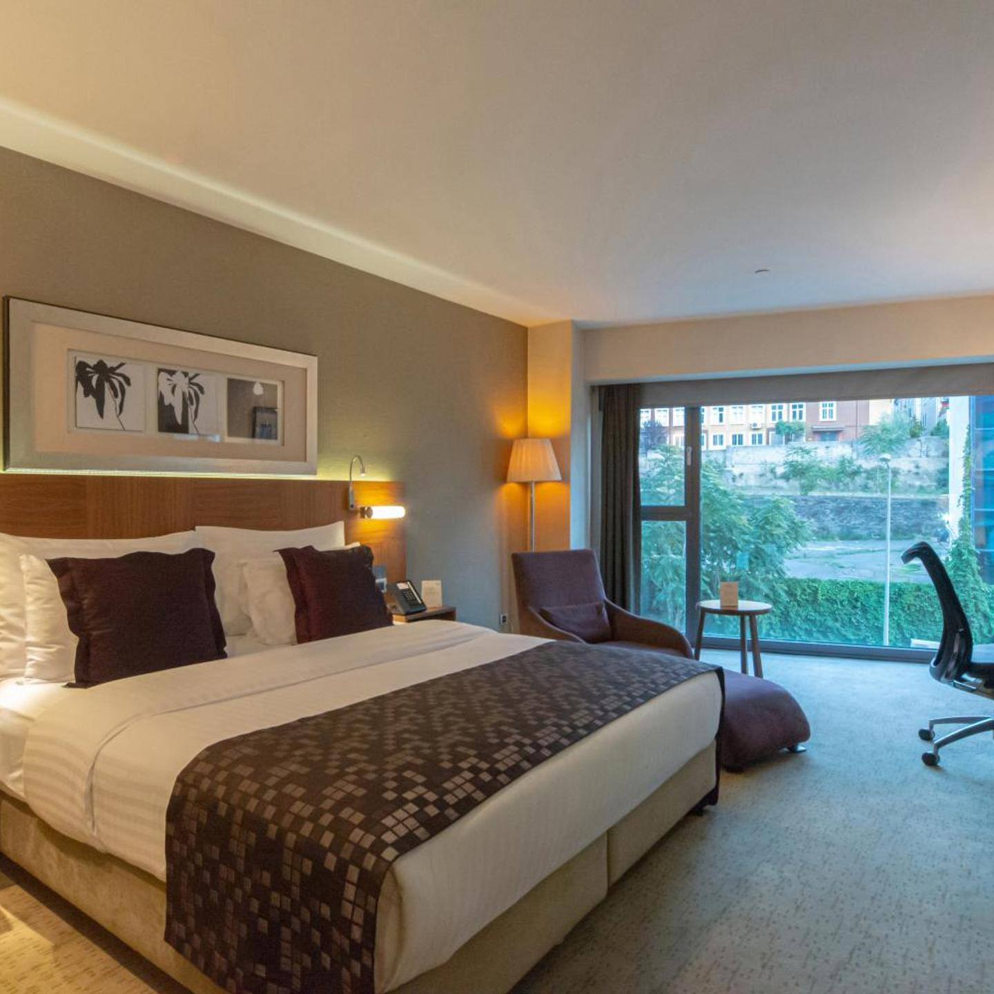 Crowne Plaza Istanbul Harbiye, an IHG Hotel